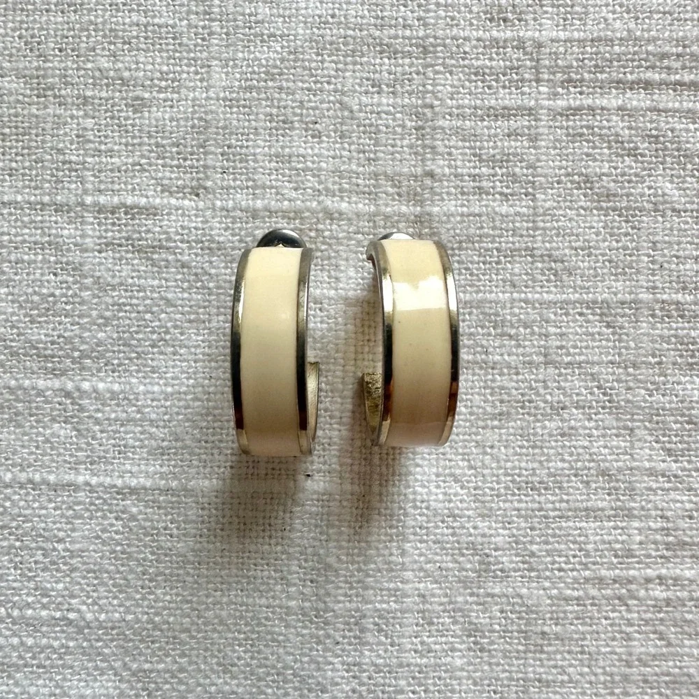 Vintage Cream Enamel Hoop Earrings Gold‎ Tone Small Hoop Earrings Women 90s